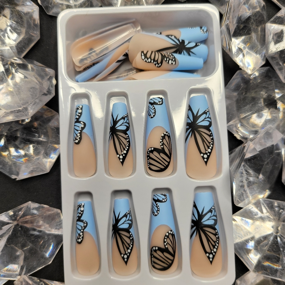 Press On Nails
